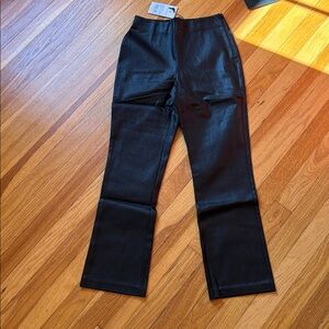 Tuckernuck Black Cropped Women's Pants